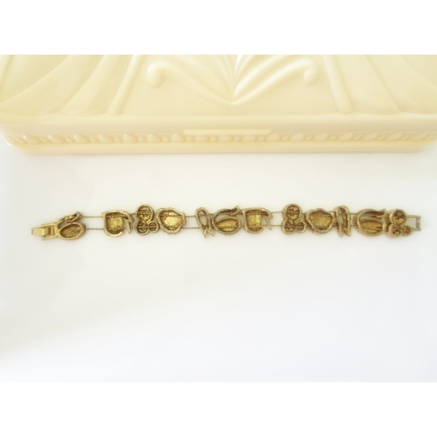 Vintage Gold-tone Sewing Theme Slide Charm Bracelet
