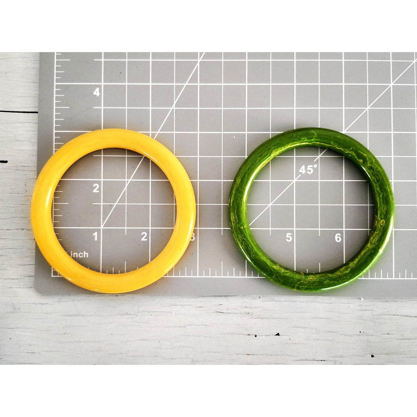 Vintage  Butterscotch Yellow and Green Swirl Bakelite Bangles - Set of 2