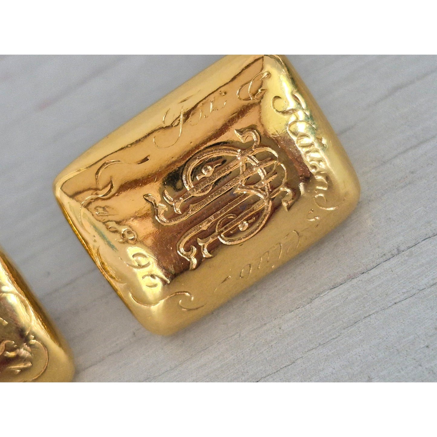 Vintage Carolee Designer Signed Hound Club Clip On Earrings