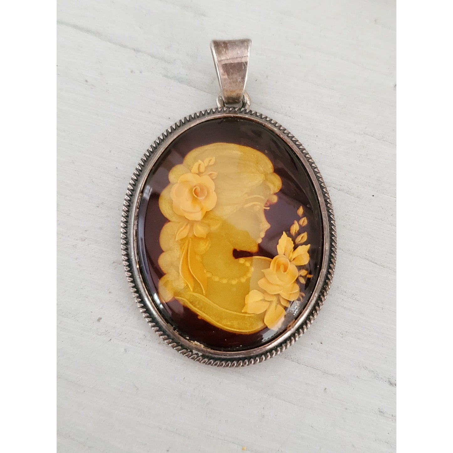Vintage Baltic Amber Reverse Intaglio Cameo Sterling Silver Pendant