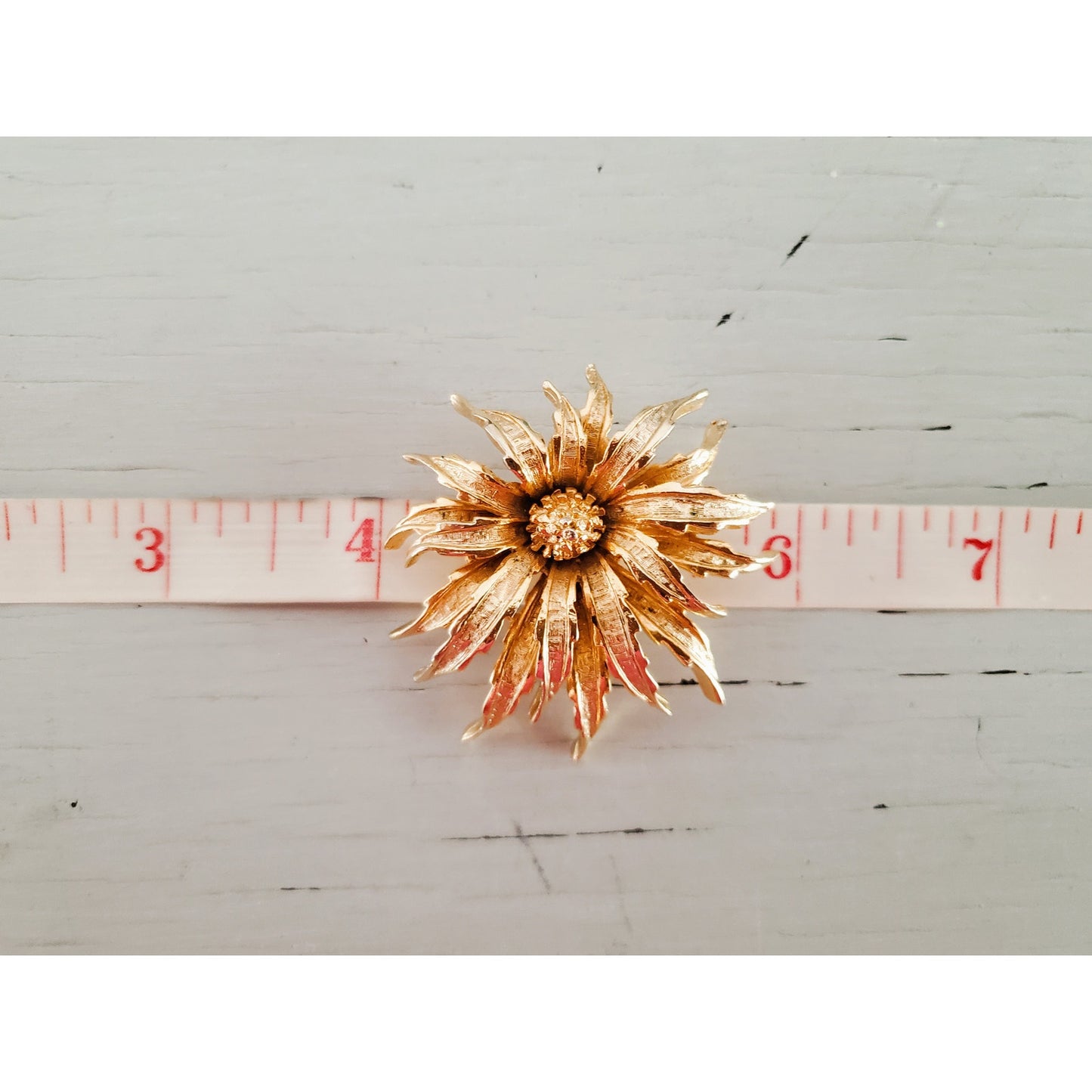Vintage Signed Art Arthur Pepper 2 Layer Gold Tone Flower Brooch Pin