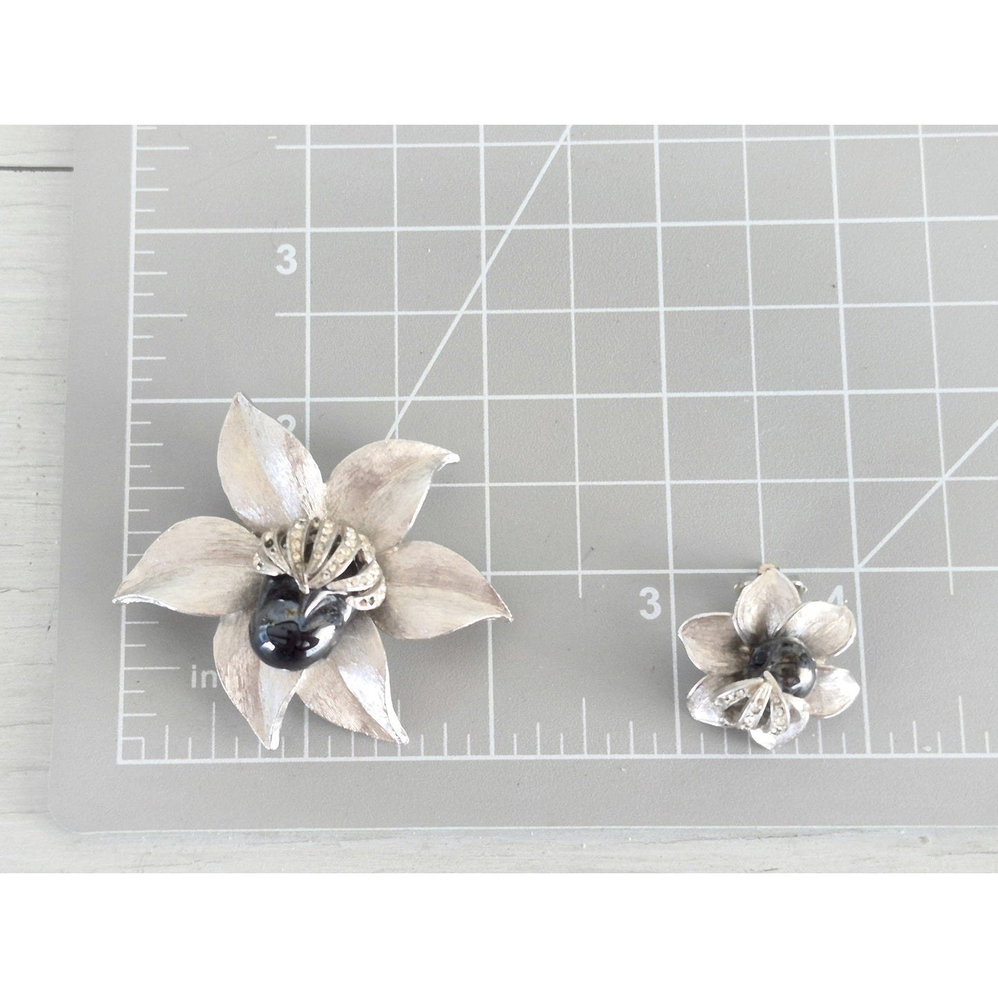 Vintage Brushed Silver-tone Floral Brooch and Earring Set