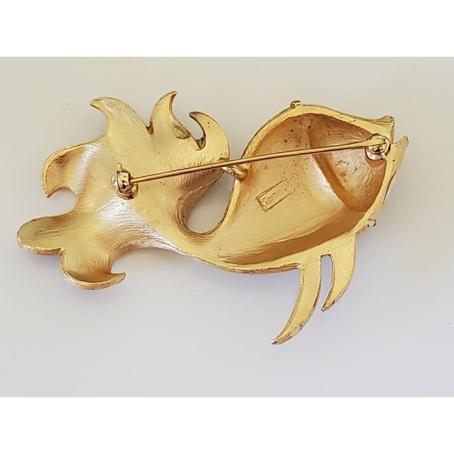 Vintage 1960s CROWN TRIFARI Signed Amber Enamel & Clear Crystal Rhinestone Gold Fish Brooch