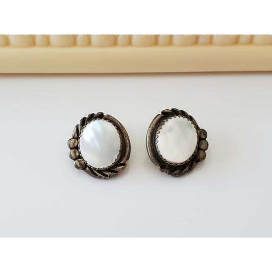 Vintage Sterling Silver Mother of Pearl Clip On Earrings