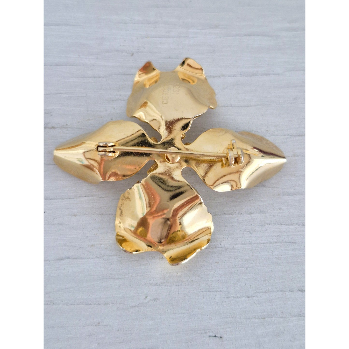 Vintage Cerrito 1985 Signed Gold-tone Dogwood Flower Brooch