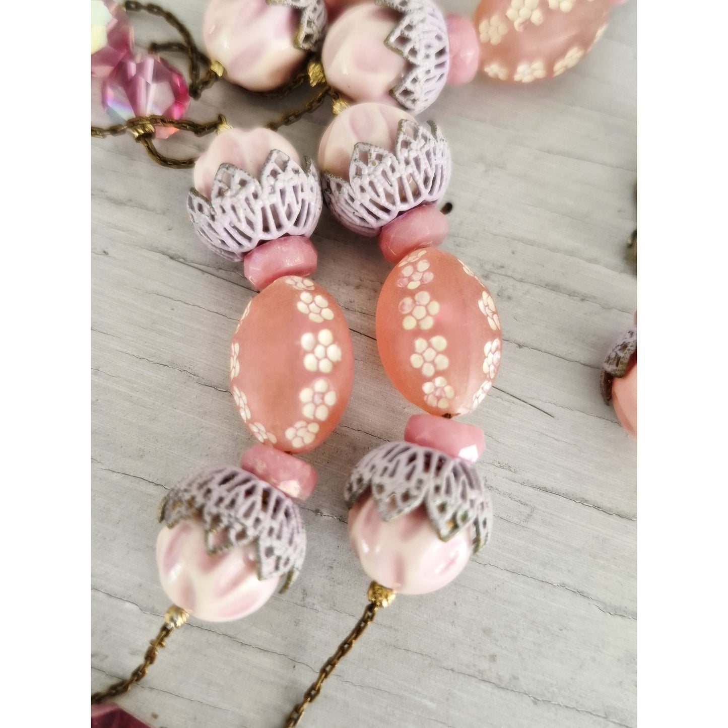 Vintage Pink Floral Lucite Plastic Bead Crystals Necklace and Earring Set