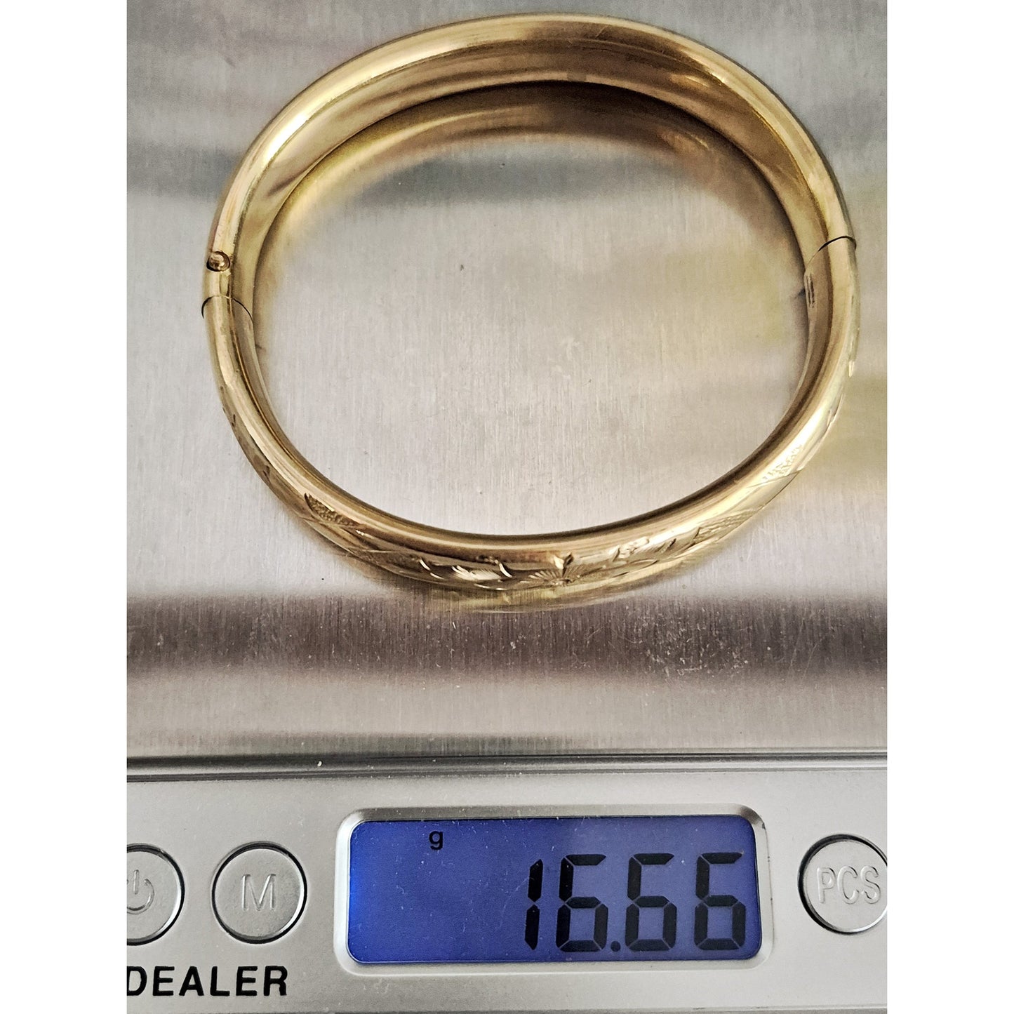 Antique Victorian Winard Signed 12K Gold Fill Floral Engraved Gold Filled Bangle