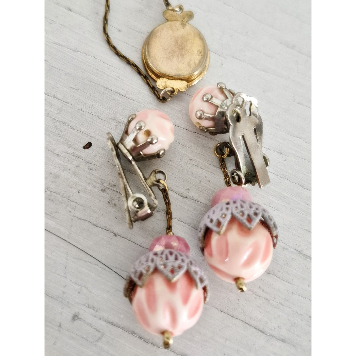 Vintage Pink Floral Lucite Plastic Bead Crystals Necklace and Earring Set