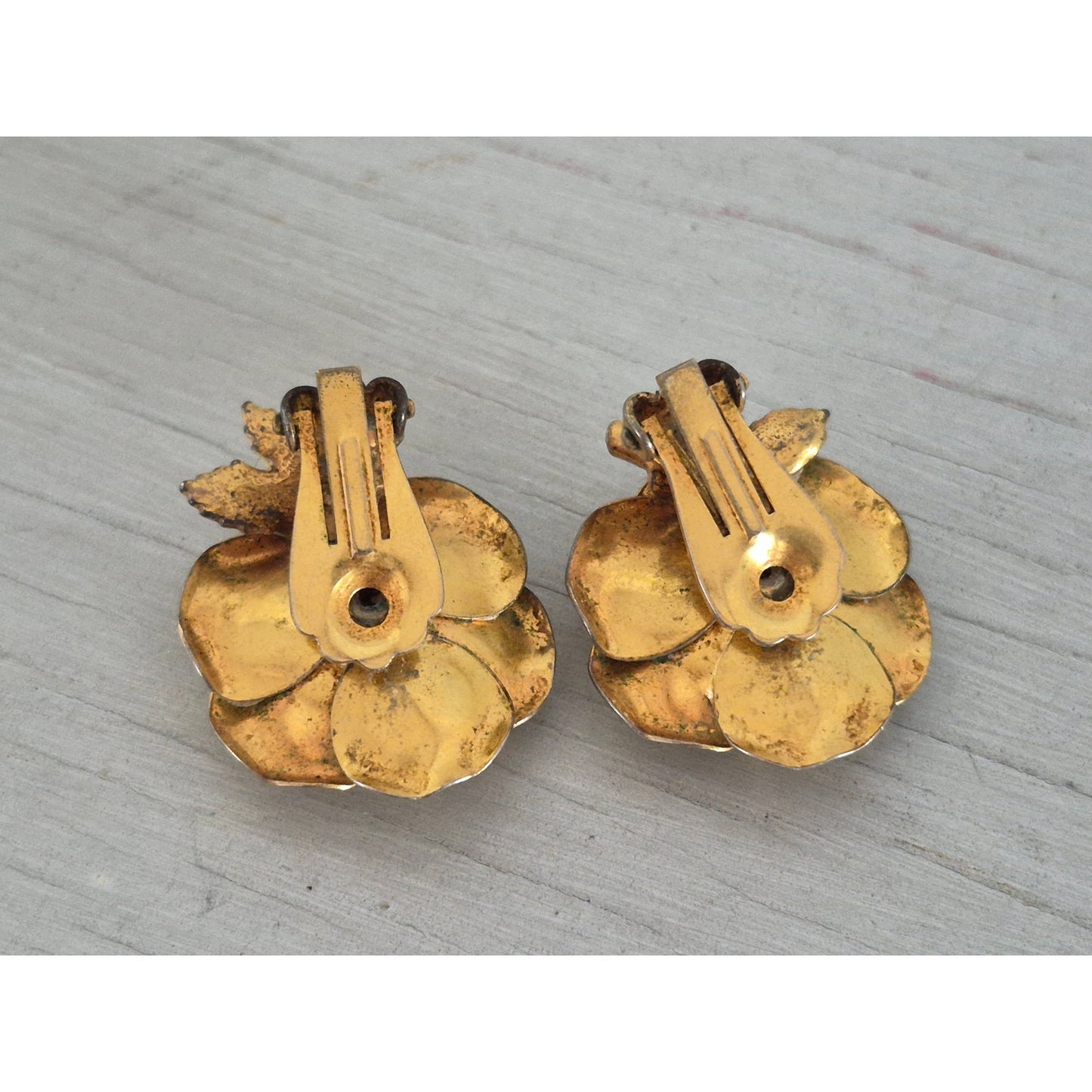 Vintage MCM White Enamel White Rose Faux Pearl Clip On Earrings