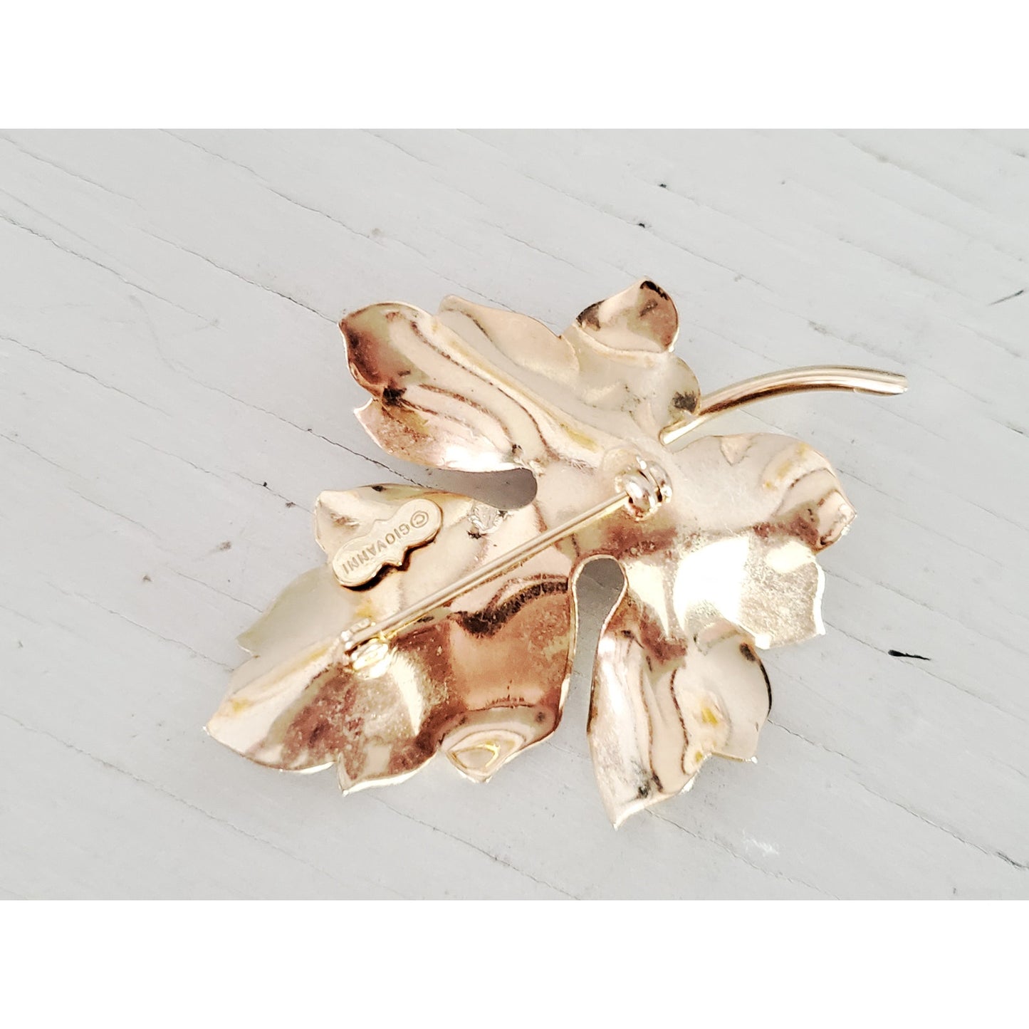 Vintage Giovanni Gold-tone Maple Leaf Brooch
