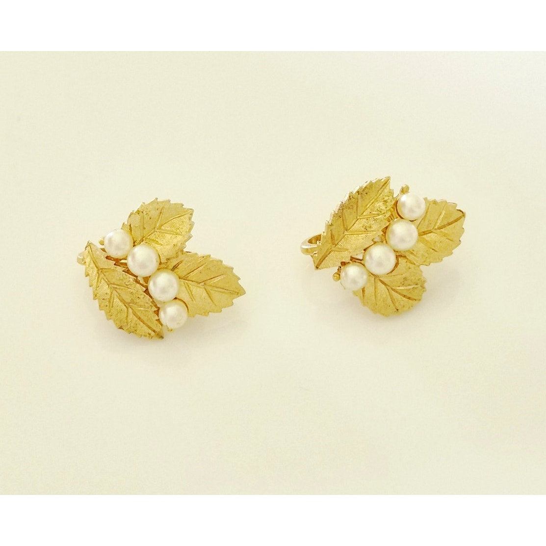 Vintage MCM Crown Trifari Faux Pearl Textured Leaf Earrings