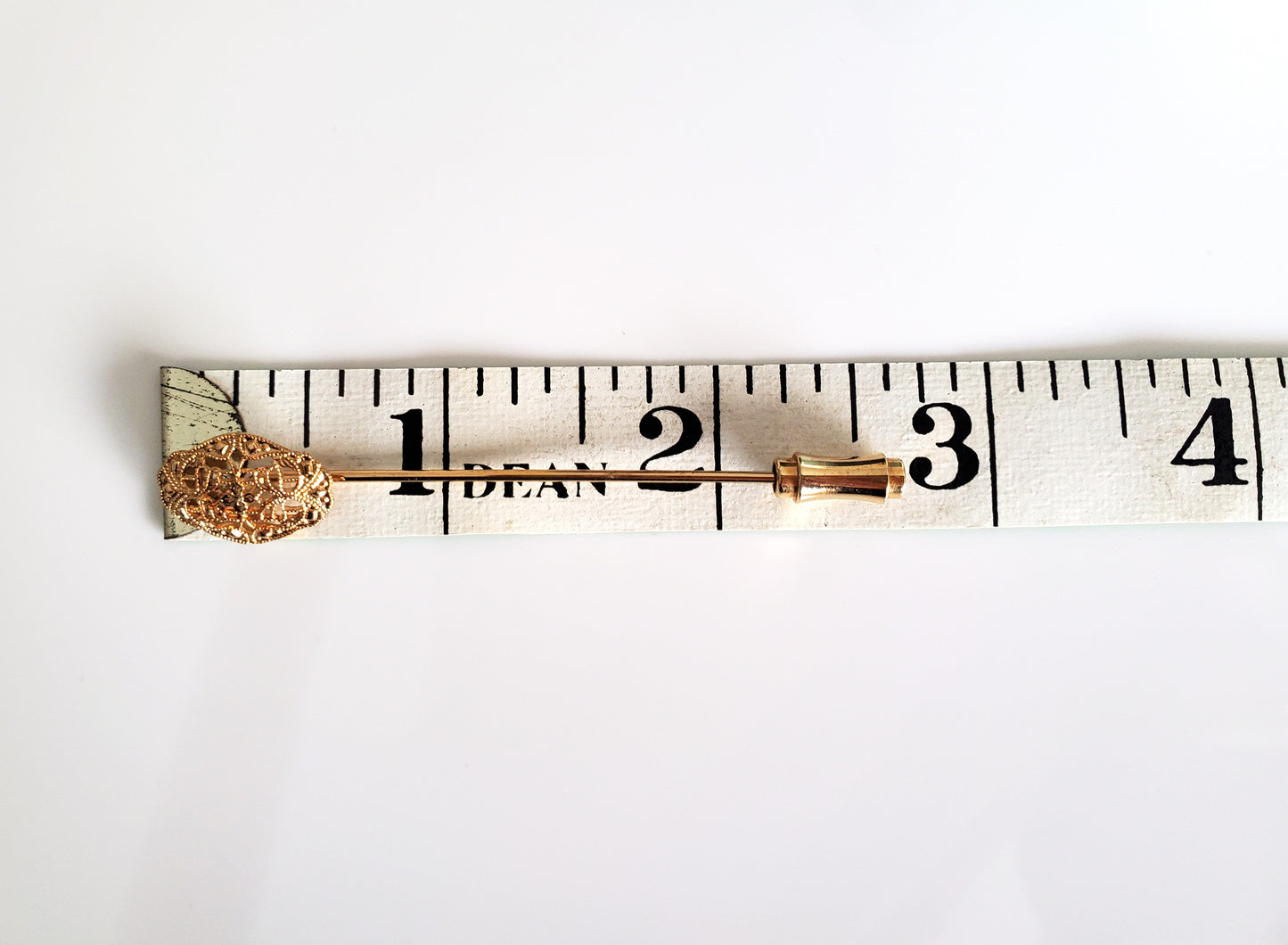 Vintage Art Deco Filigree Lapel Pin