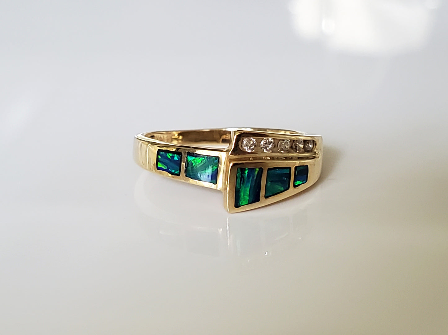 14K Solid Gold Inlaid Opal and Diamond Ring