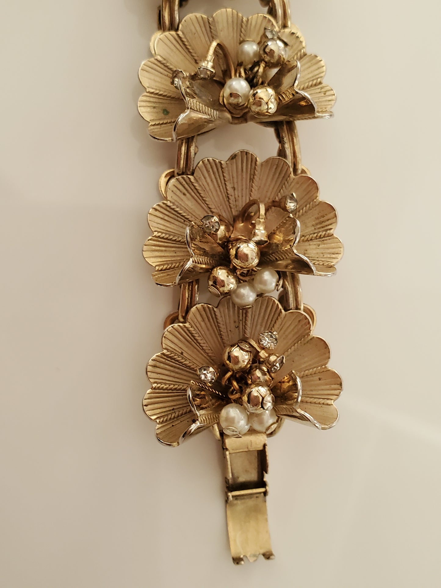 Vintage Flower Cluster Bracelet