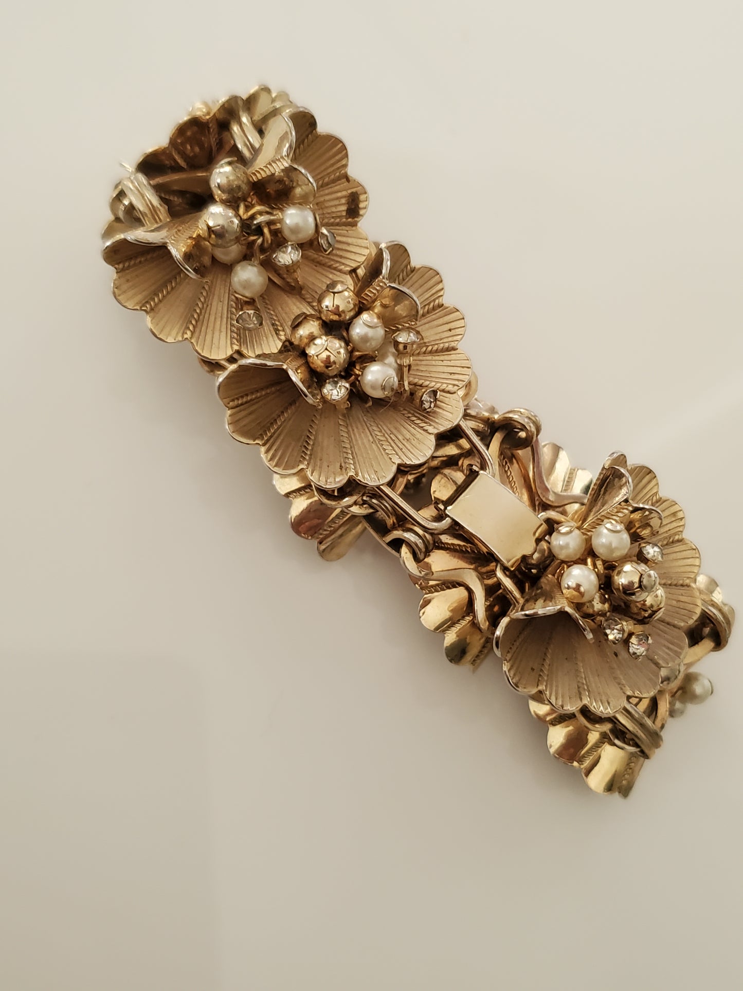 Vintage Flower Cluster Bracelet