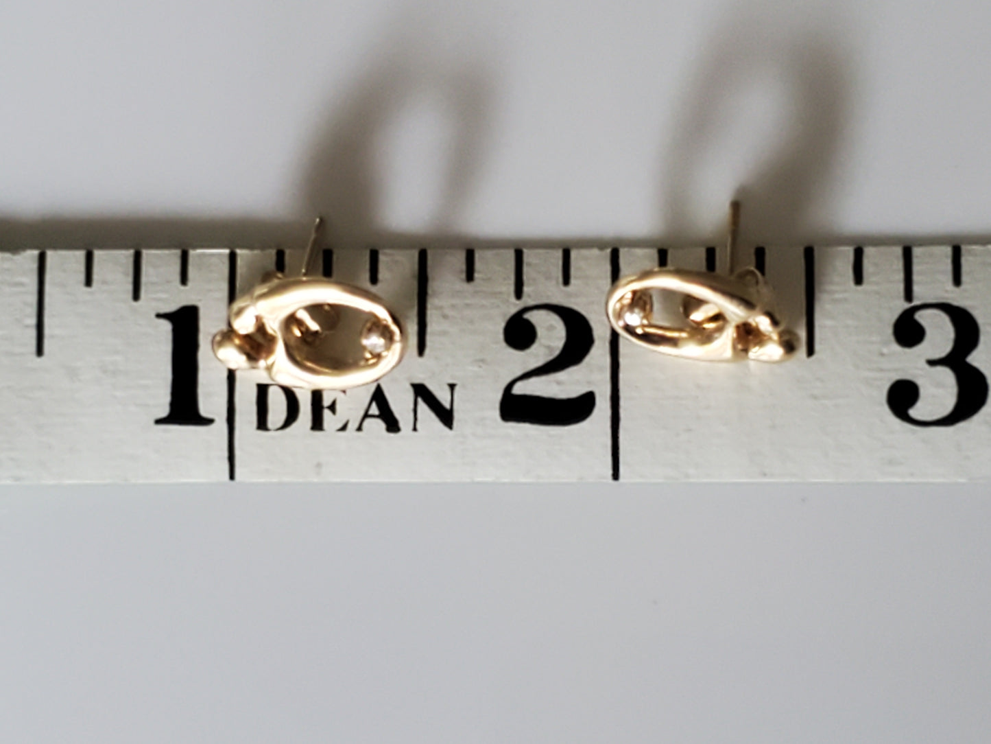 14K Gold Mother and Child Diamond Stud Earrings