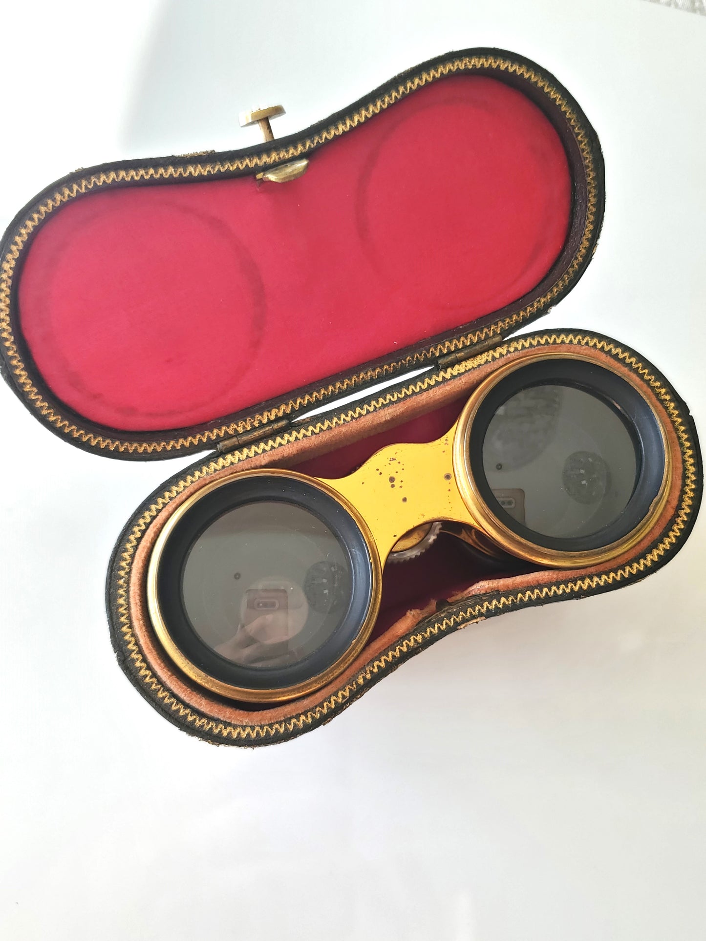 Vintage Lemaire F1 Paris Opera Glasses Mother of Pearl Binoculars W/ Case