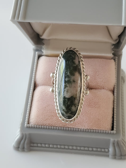 Vintage Green Agate Navette Ring