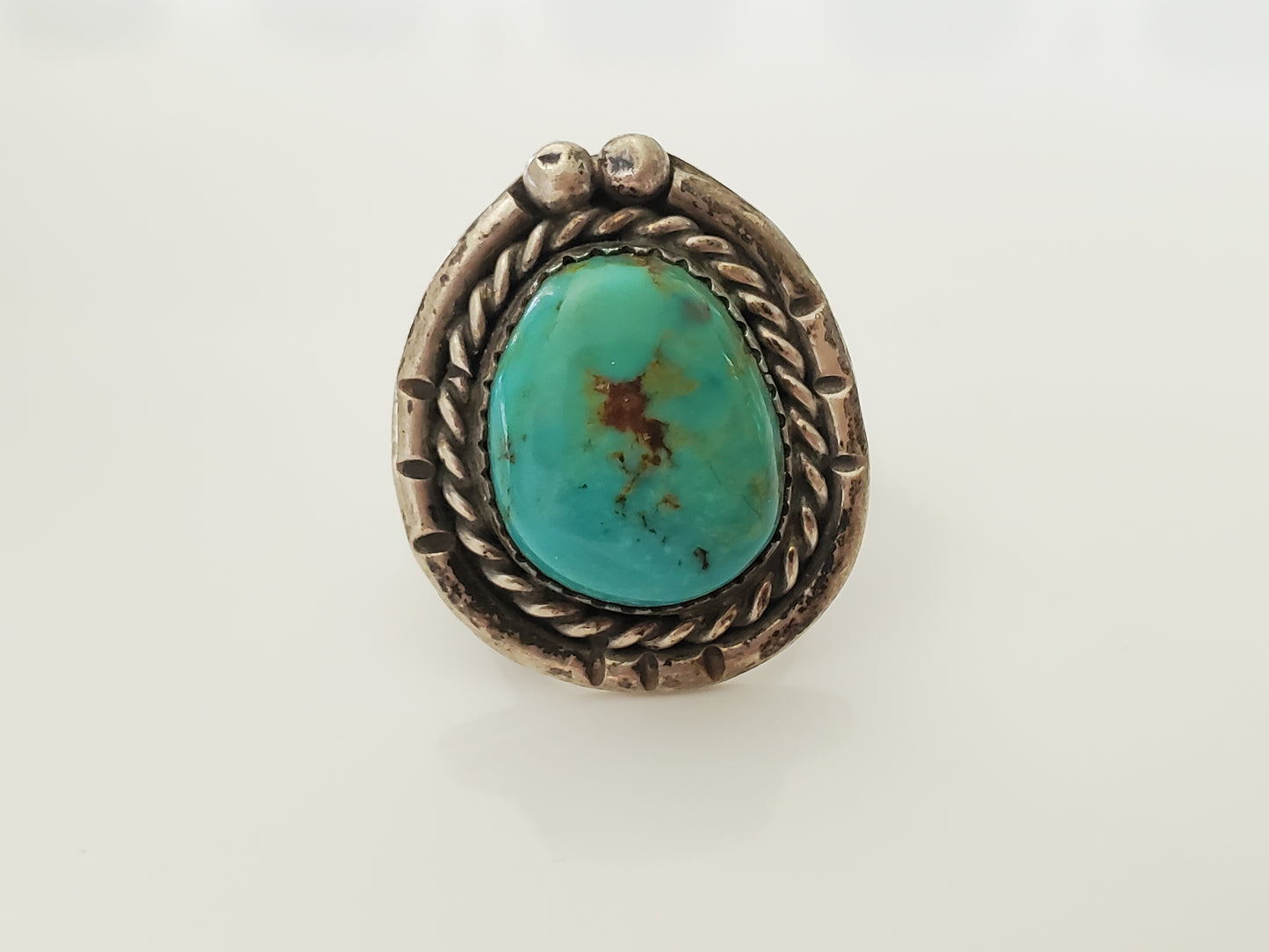 Vintage Southwestern Turquoise Sterling Silver Ring