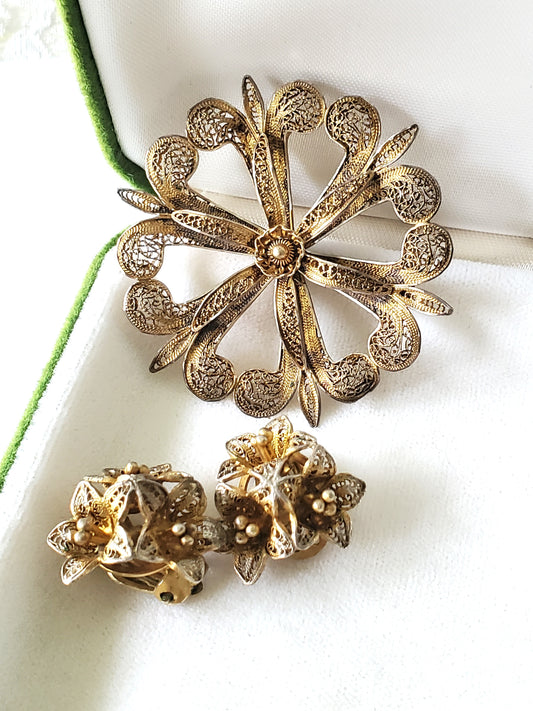 Vintage Filigree Floral Trombone Brooch and Clip-on Earring Set