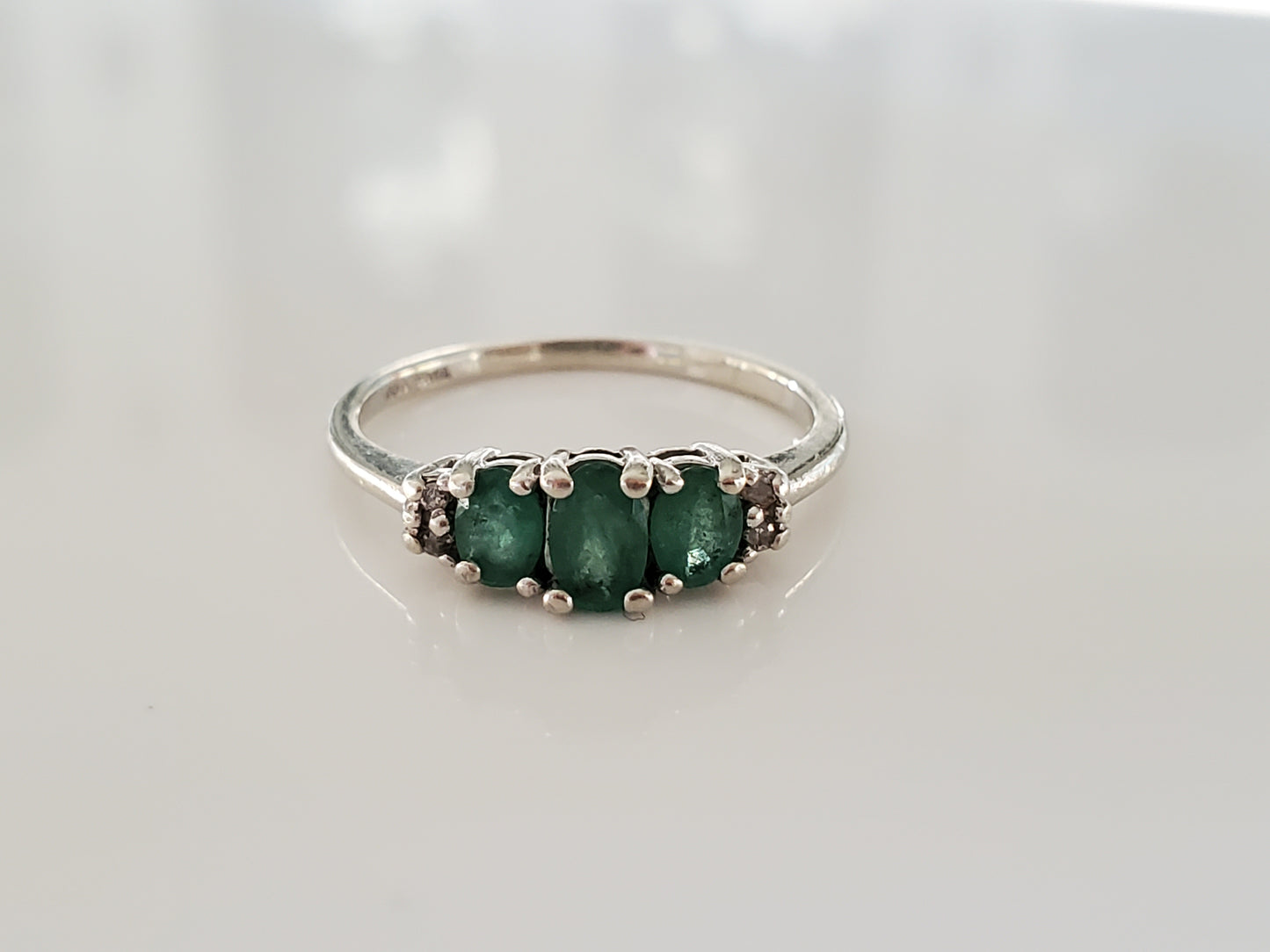 10K White Gold - Vintage Emerald Ring