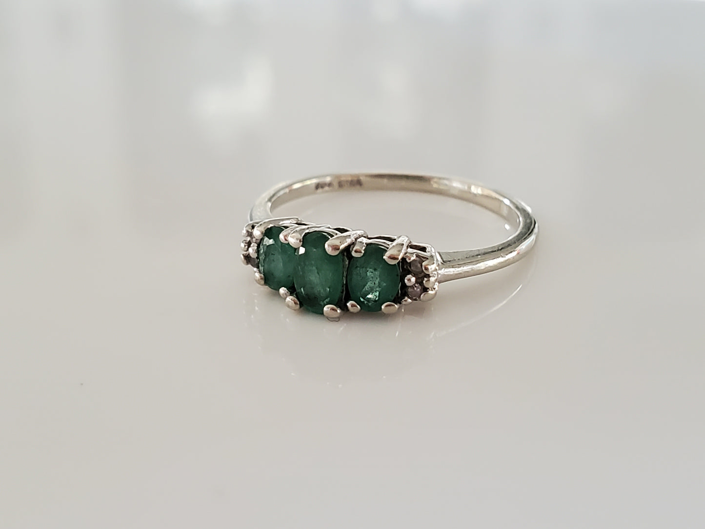 10K White Gold - Vintage Emerald Ring