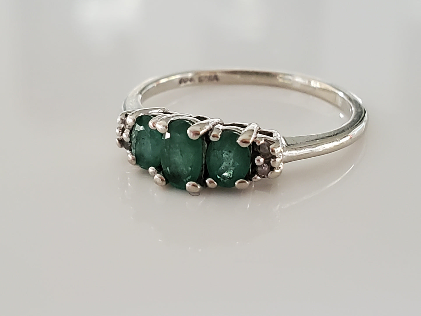 10K White Gold - Vintage Emerald Ring