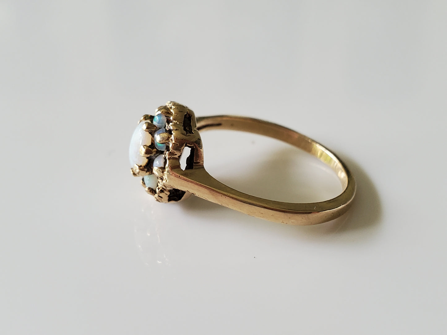 Vintage 10K Gold Romany Opal Halo Ring