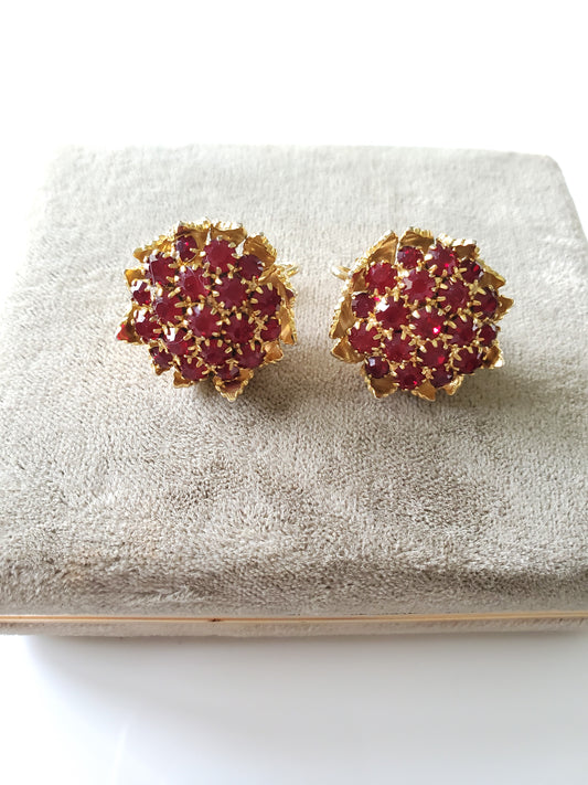 Vintage Red Rhinestone Floral Filigree Clip On Earrings