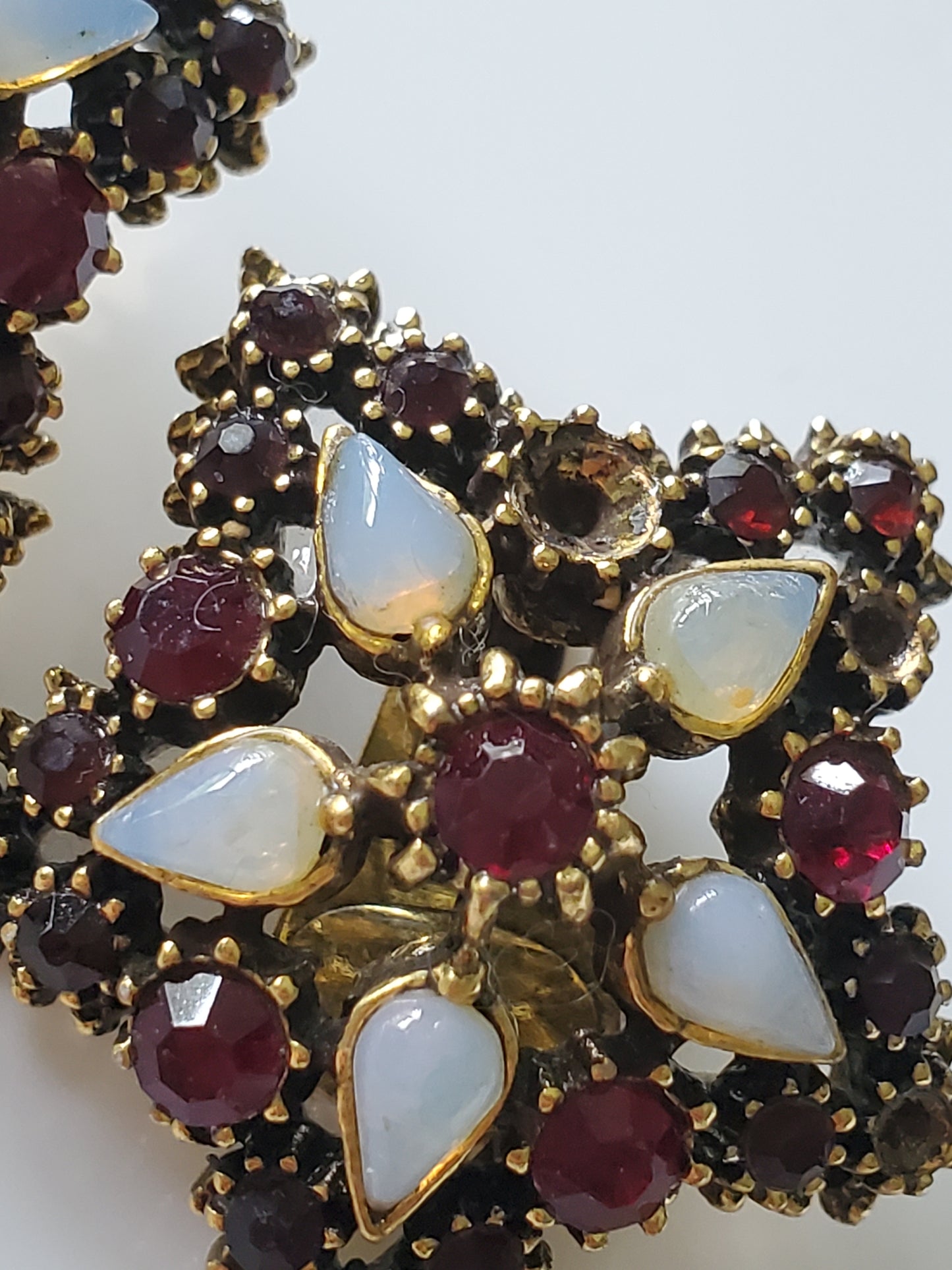 Vintage Large Red Rhinestone and Faux Opal Star Brooch and Earring Set