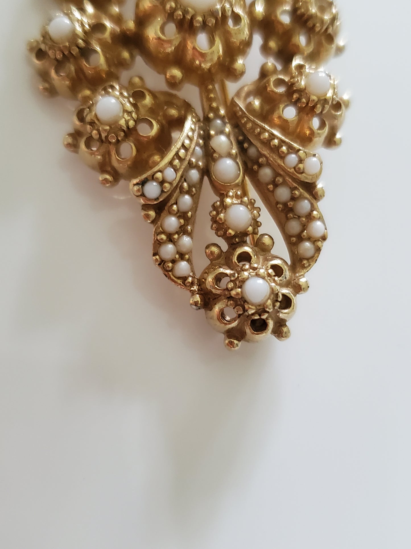 Vintage Ciner Brooch