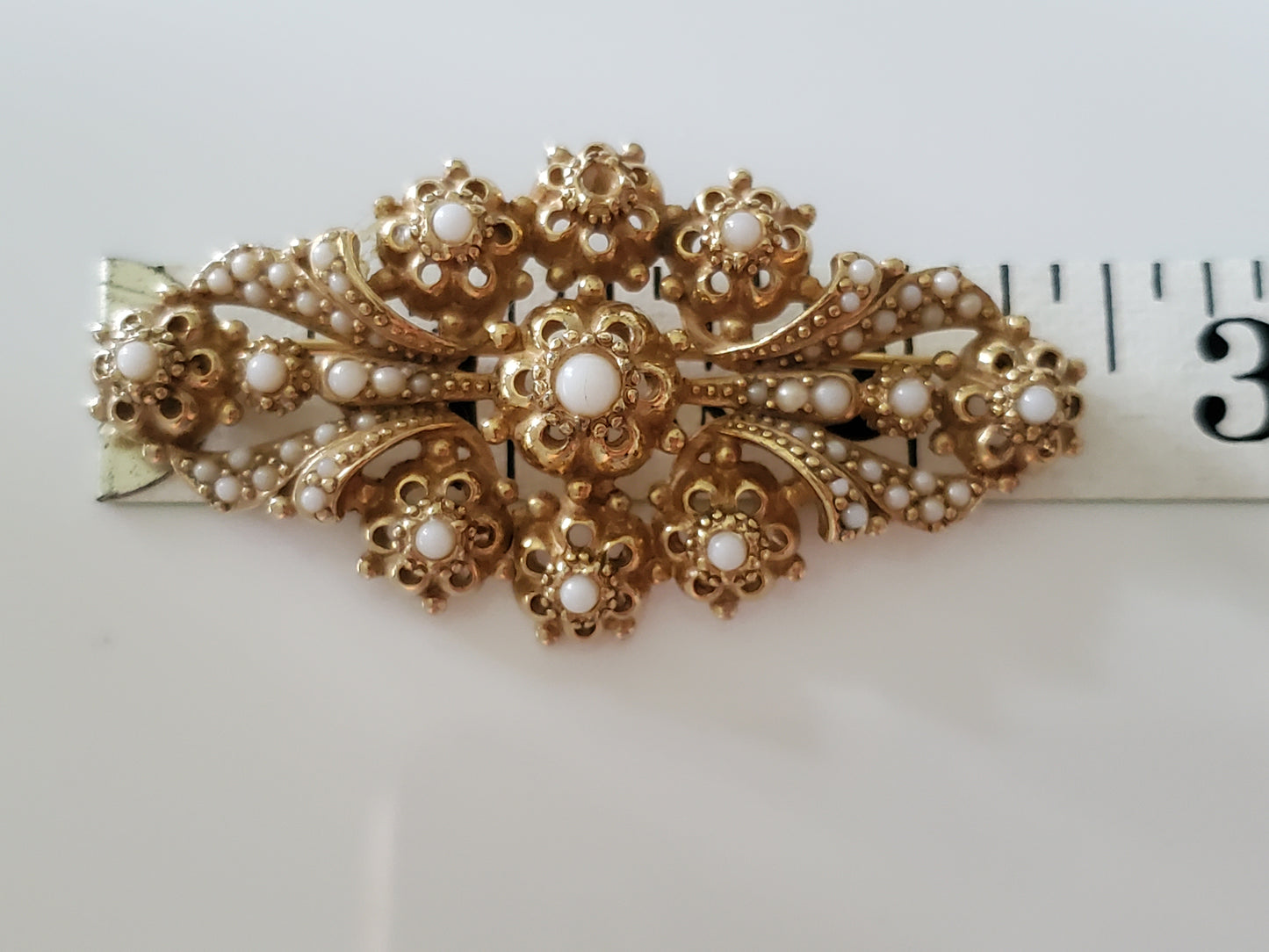 Vintage Ciner Brooch