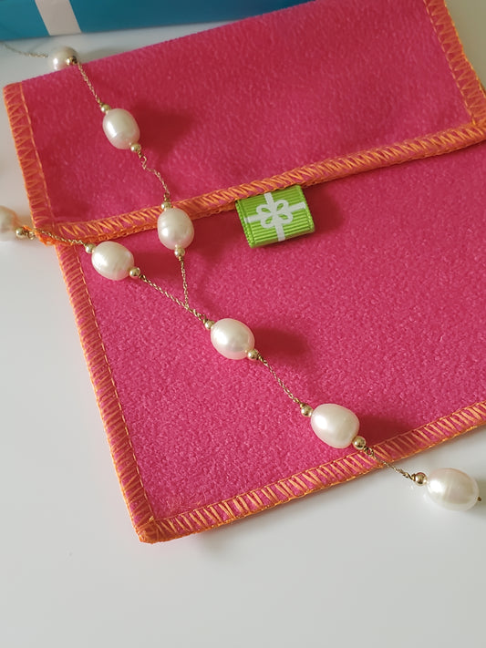 Beautiful 14K Gold Y Lariat Chain Necklace with Freshwater Pearls