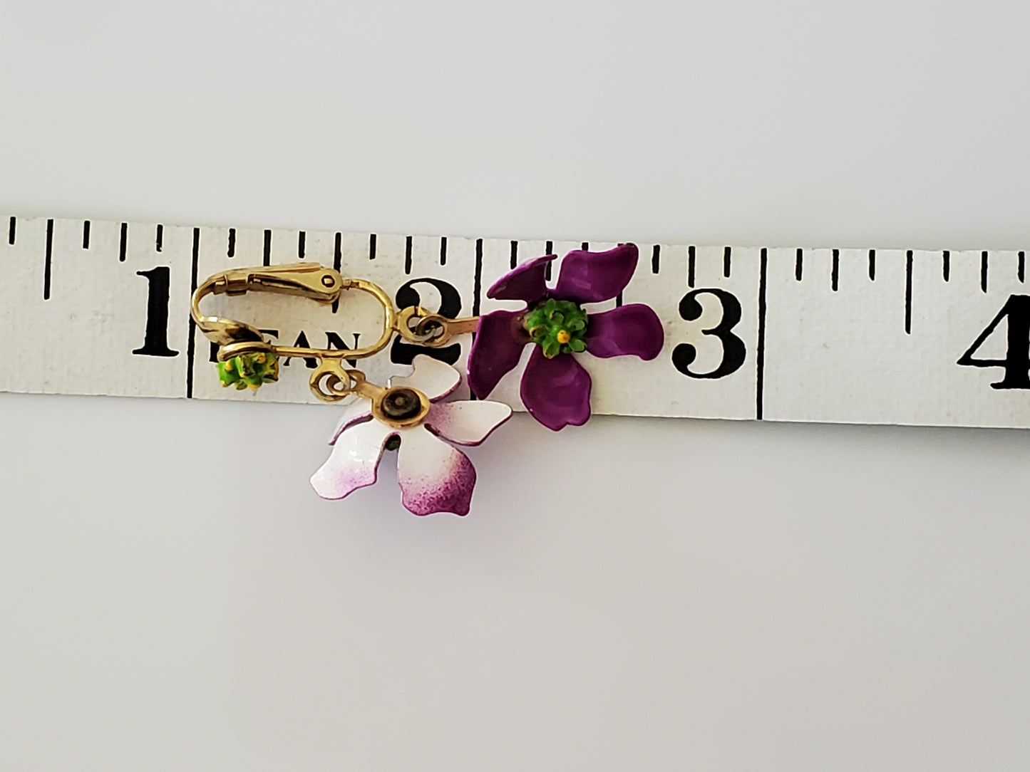 Vintage Mid-Century Purple Metal Flower Clip On Earrings