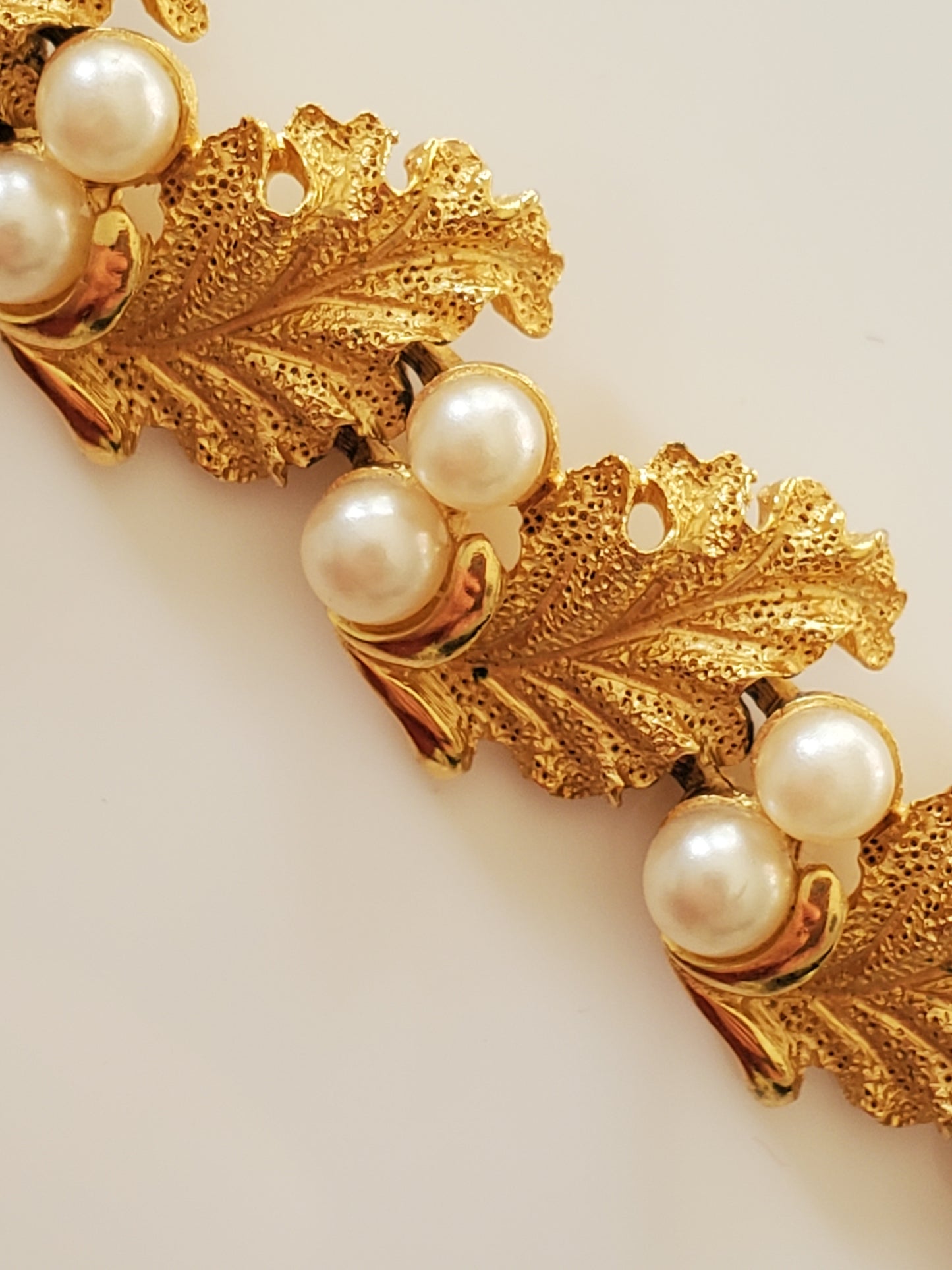 Vintage 1950s Crown Trifari Brushed Gold and Pearl Leaf Link Bracelet