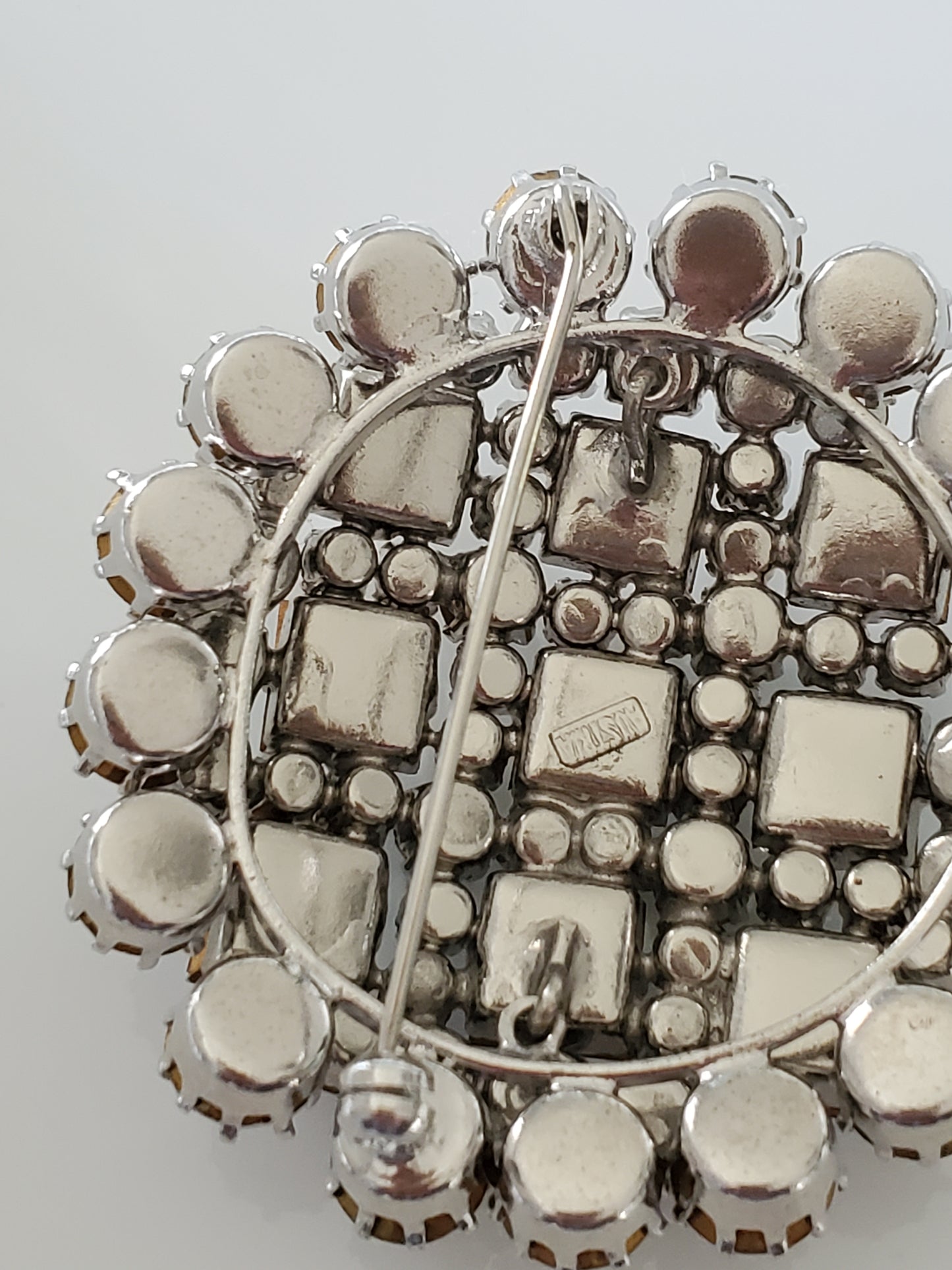 Vintage Mid-century Weiss Designer Clear Rhinestone Dome Brooch