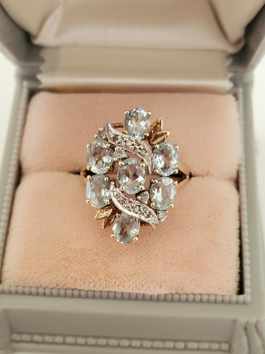 Vintage Aquamarine and Diamond 10K Solid Gold Cocktail Ring