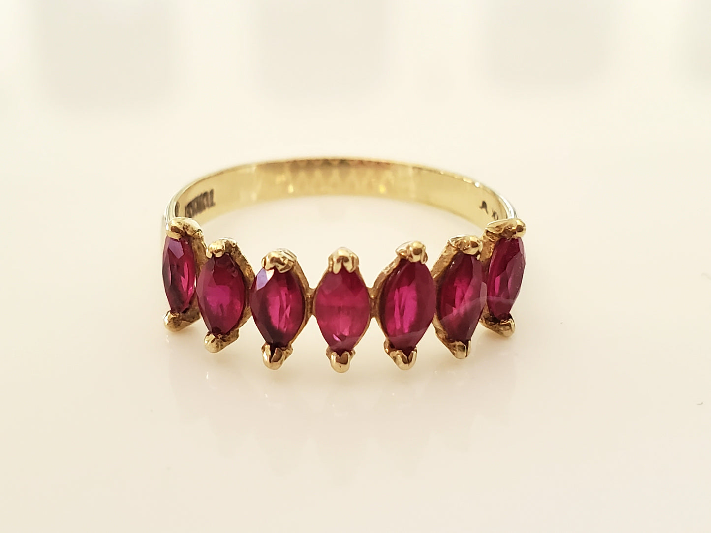 Vintage 10K Solid Gold Pink Marquise Spinel Ring