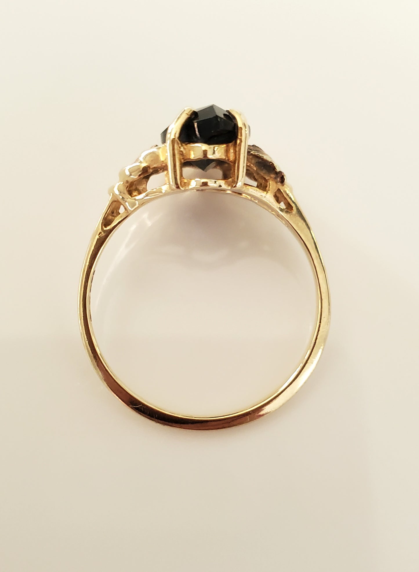 Vintage 10K Solid Black Hills Gold with Faceted Onyx Marquise Center