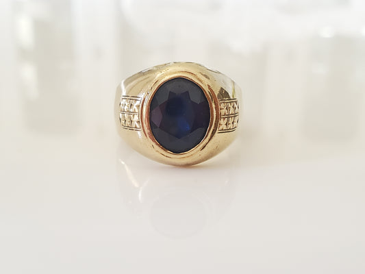 Gorgeous Vintage Mid-Century 10K Solid Gold Blue Spinel Men’s Ring