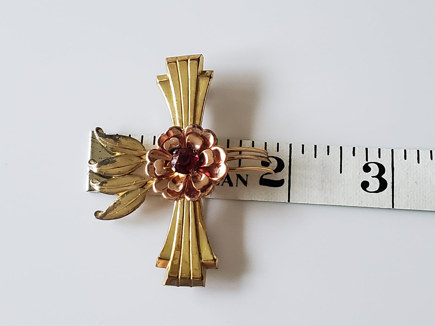 Vintage 1940s Gold-fill Harry Iskin Floral Brooch