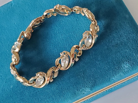 Vintage Crown Trifari Pat Pend Alfred Phillipe Designer Clear Rhinestone Marquise Bracelet