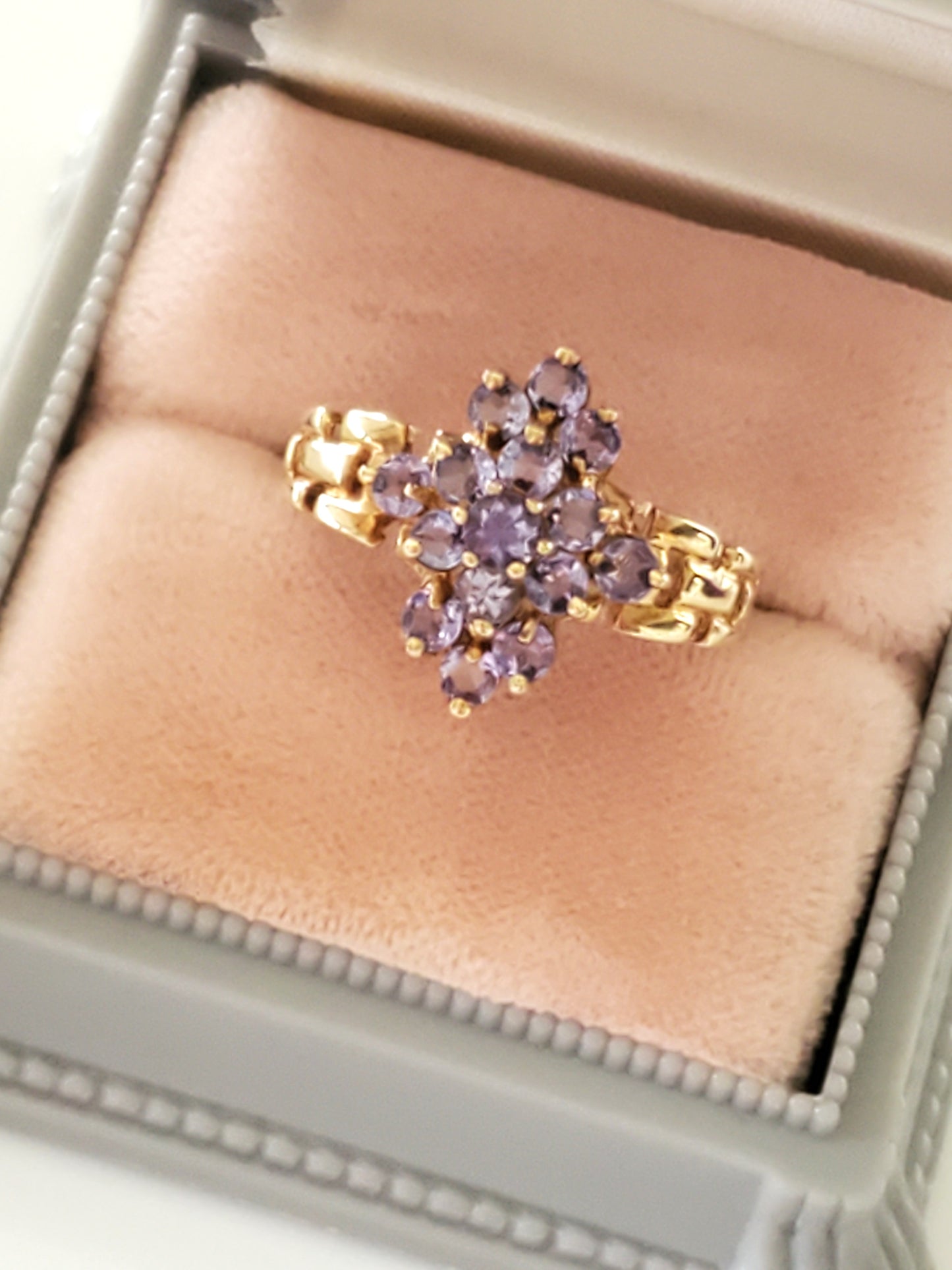 Vintage 10K Tanzanite Cluster Chain Link Ring