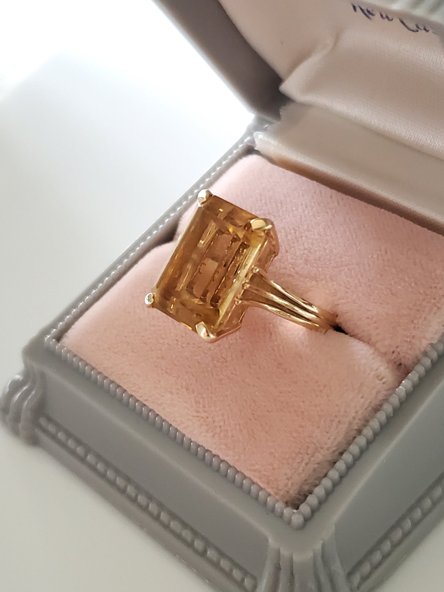 Vintage 14K Solid Gold Emerald cut Citrine Ring