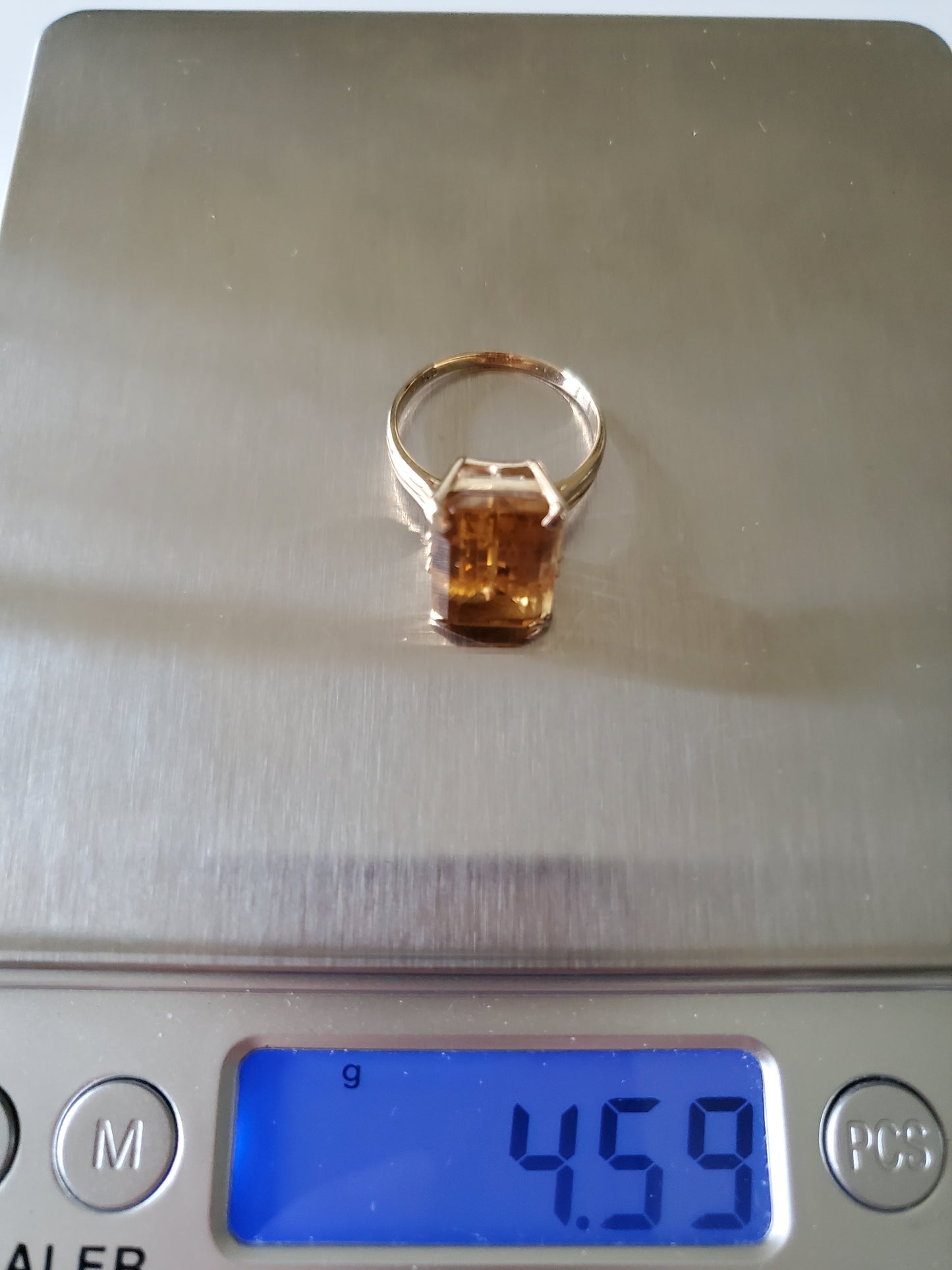 Vintage 14K Solid Gold Emerald cut Citrine Ring