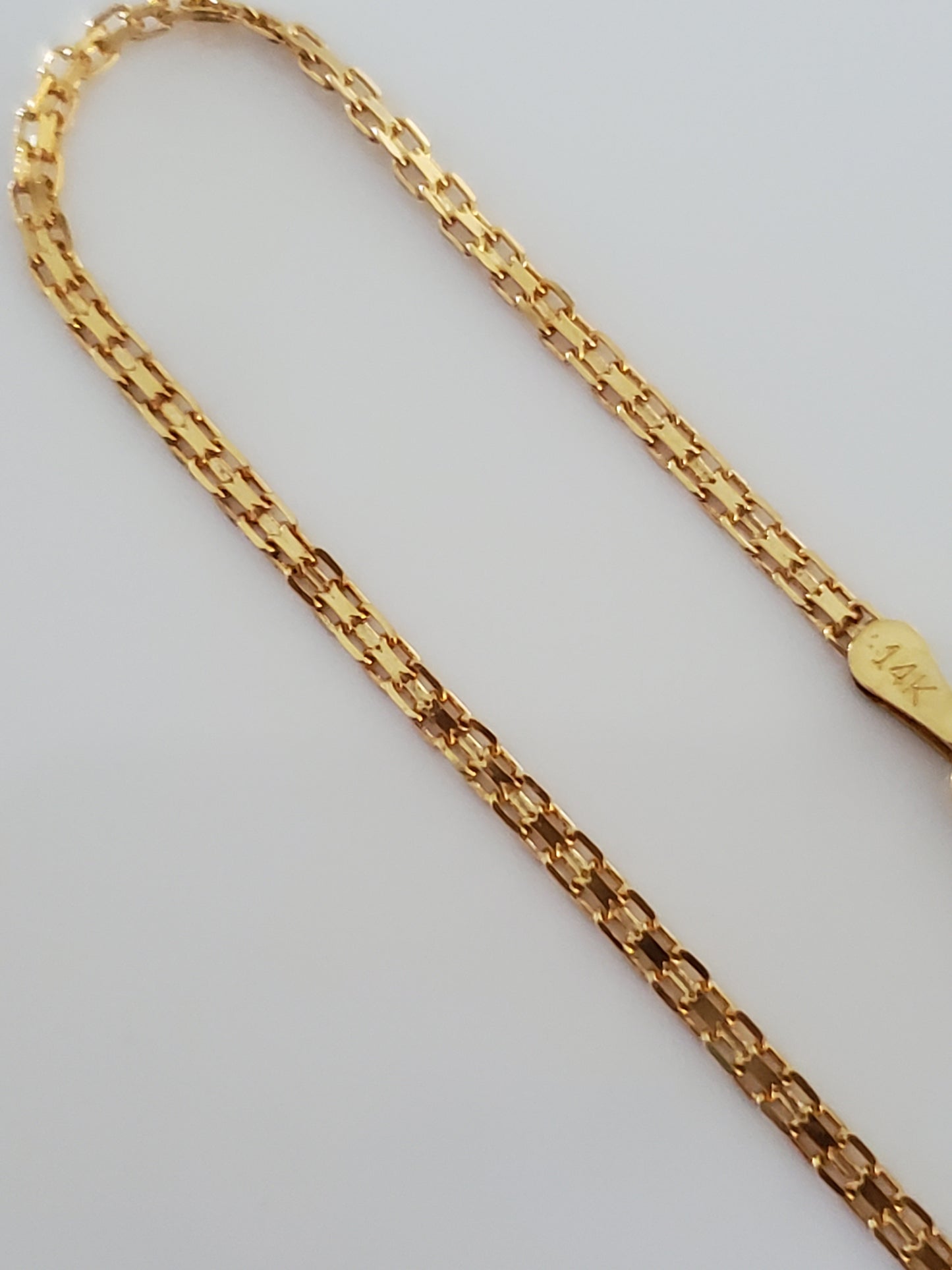 14K Gold 2mm Chain Bracelet with Lobster Clasp