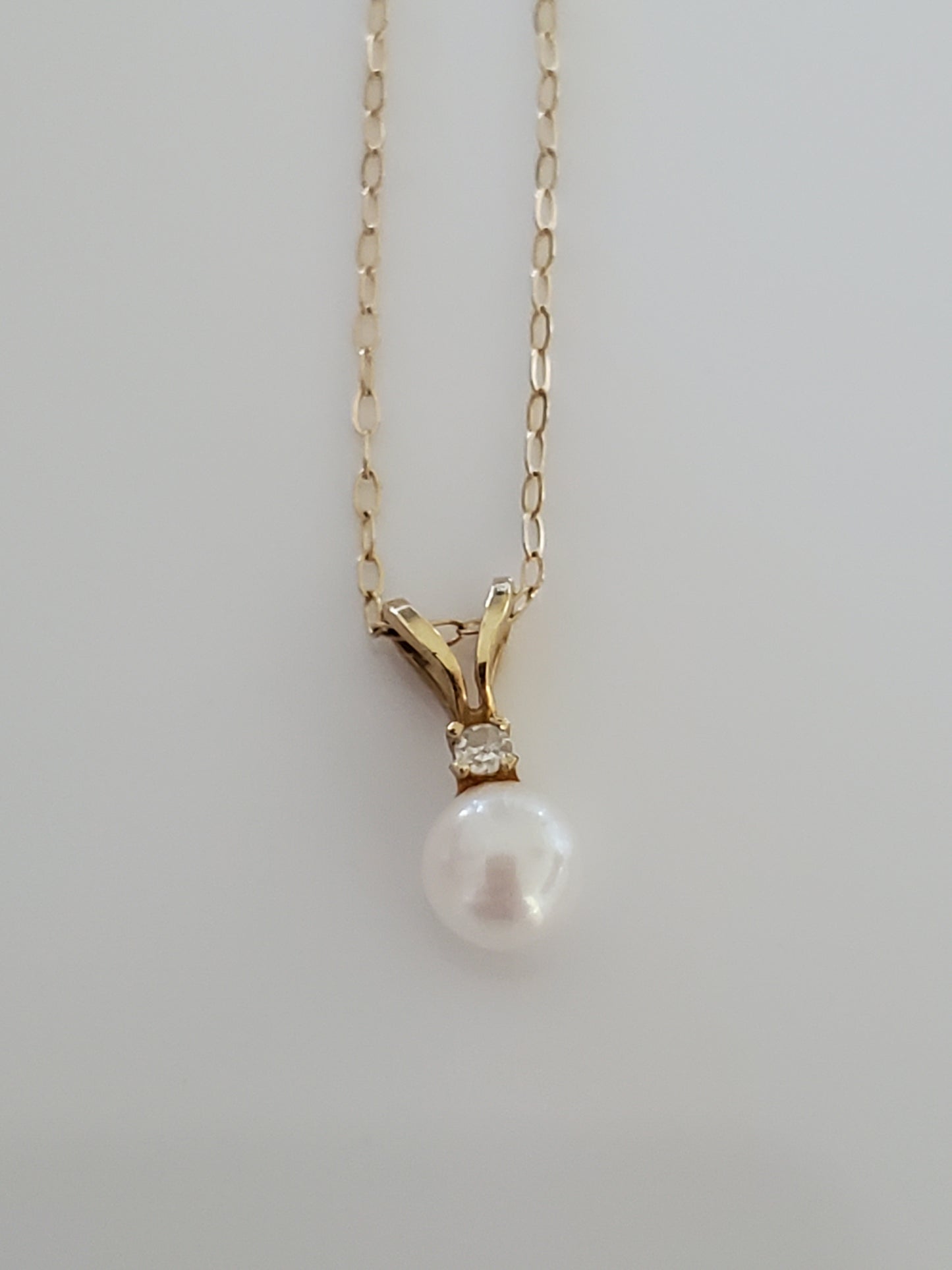 Delicate 14K Gold Pearl and Diamond Necklace