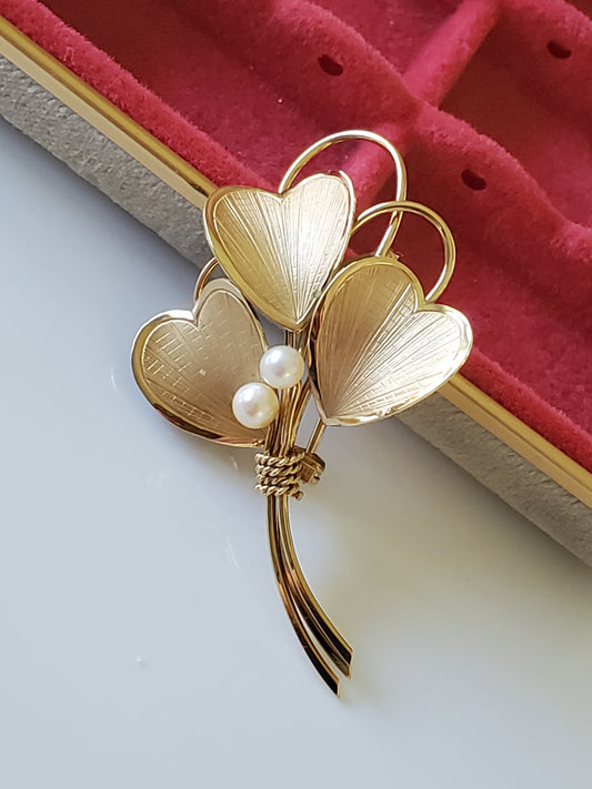 Vintage WELLS Signed 12K Yellow Gold Filled Three-Petal Floral & Pearl Brooch