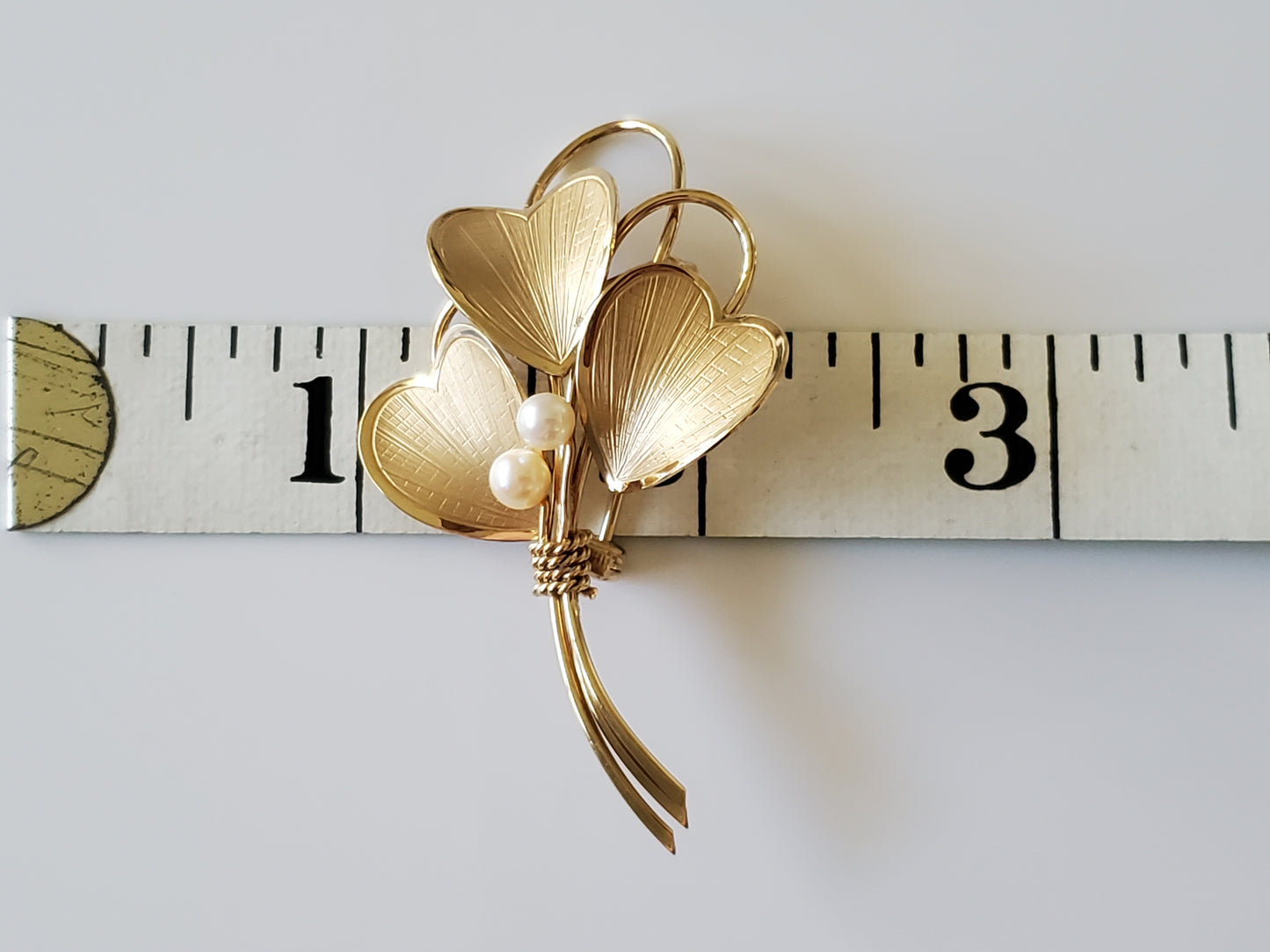 Vintage WELLS Signed 12K Yellow Gold Filled Three-Petal Floral & Pearl Brooch