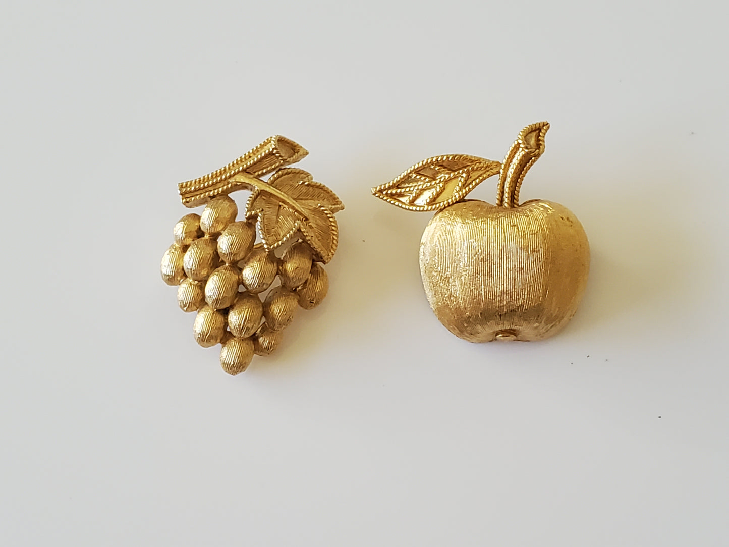 Pair of Vintage Crown Trifari Brushed Gold Grape and Apple Pin